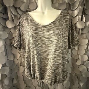 Como Vintage Gray Relaxed Tie Front Short Sleeve Tee